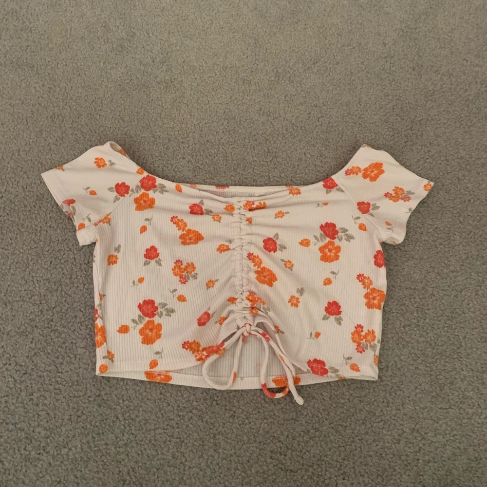 floral off (or on) the shoulder scrunched crop top